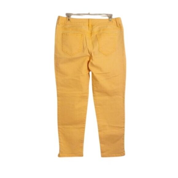 Chicos Platinum Denim Size 1.5 M Womens Jeans Ankle Length Yellow Slim Fit - Picture 9 of 12